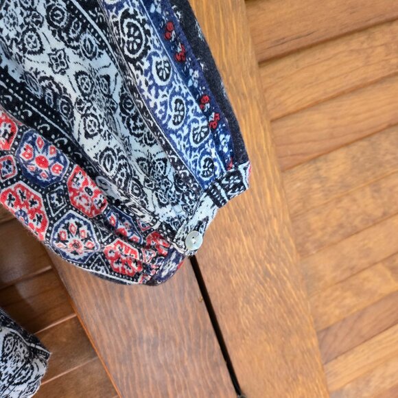 Lucky Brand Red/Black/White/Blue  Boho Top Size Small [C] - Picture 2 of 4
